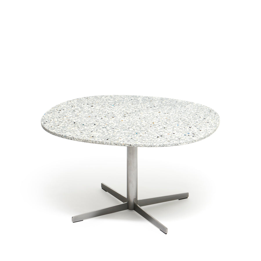 ecoBirdy's Frost Table in the colour Mid-Grey