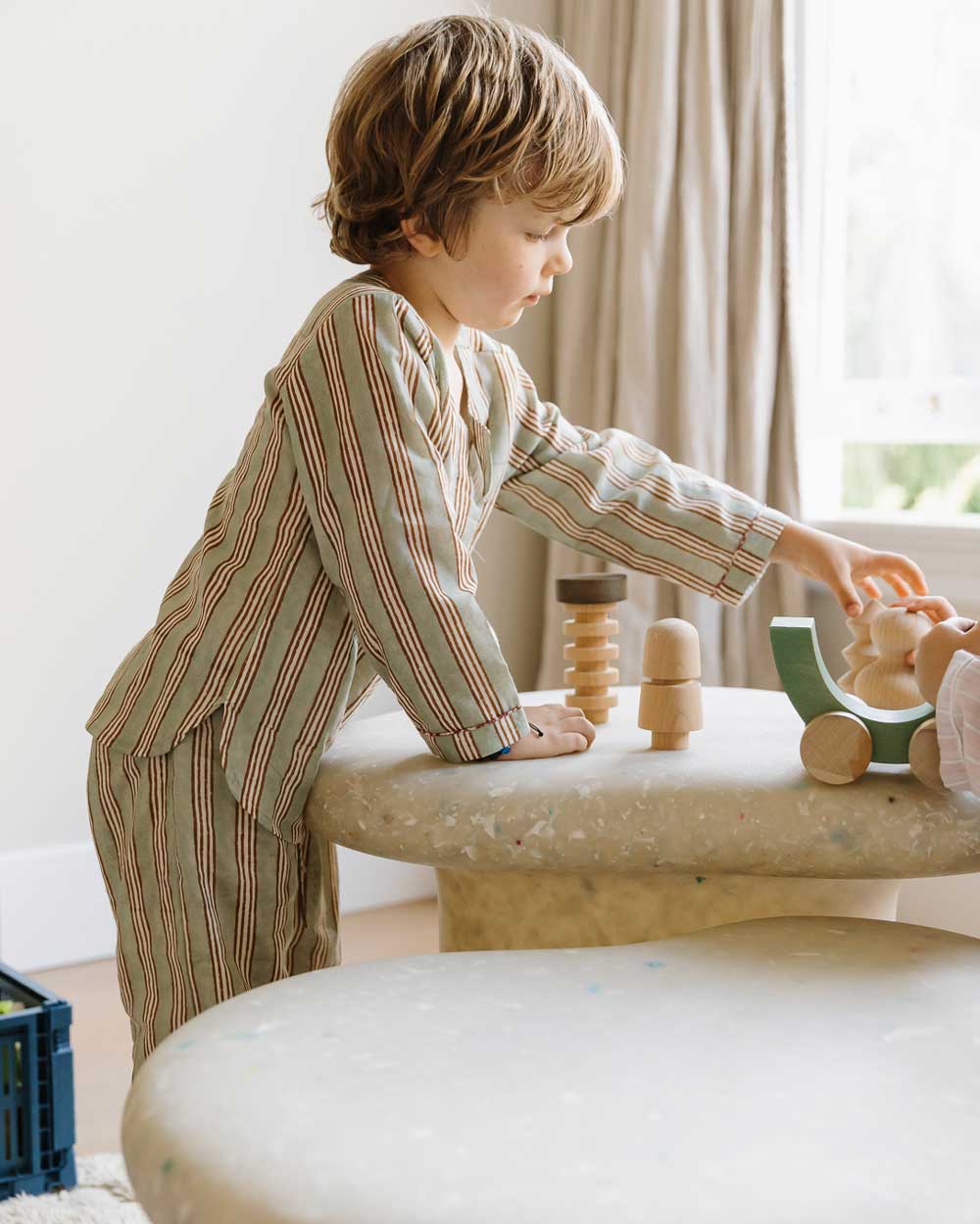 ecoBirdy Sustainable Interior. Marine Table is a livingroom coffee table, side table, bedside table made with recycled plastic. Made in Italy. Designed by ecoBirdy.