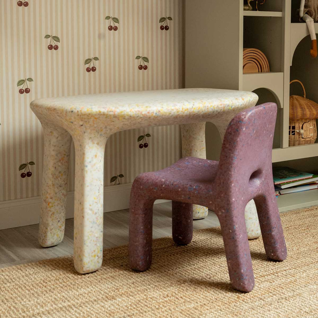 Charlie Chair Mulberry | Limited Edition