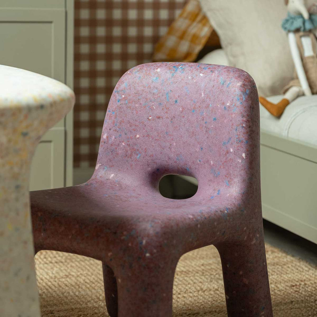 Charlie Chair Mulberry | Limited Edition